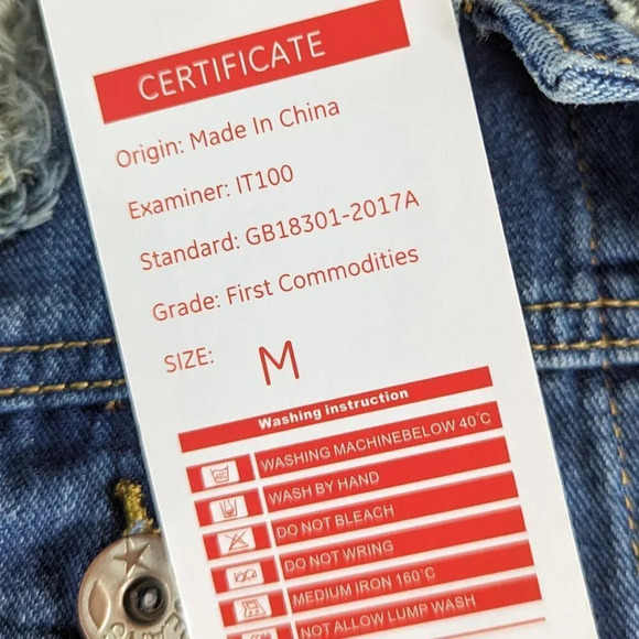 Blue Jean/ Denim Vest Sleeveless Distressed Button Front Size Medium - Picture 6 of 8